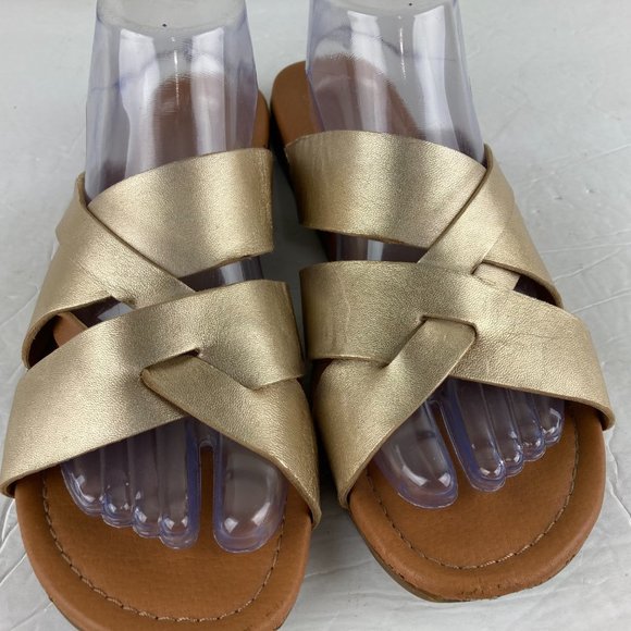 Franco Sarto Gold Sandals - Picture 4 of 8